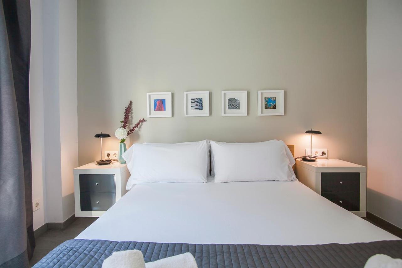 Bbarcelona Gaudi Flats Apartment Екстериор снимка